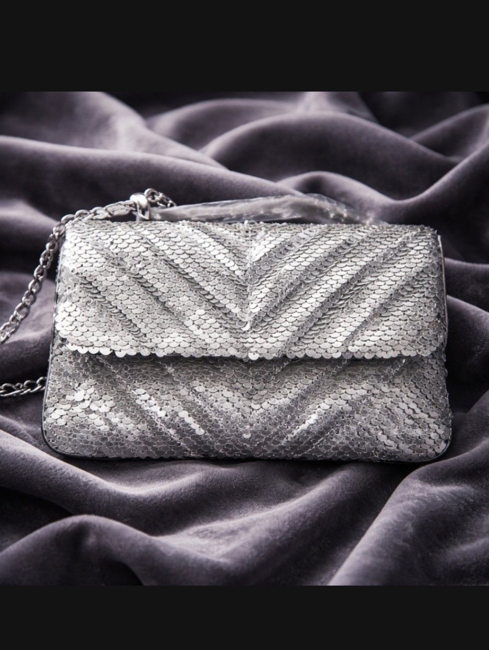 Nicole Miller Silver Sequin Shoulder Bag with Chain Strap Convertable Clutch